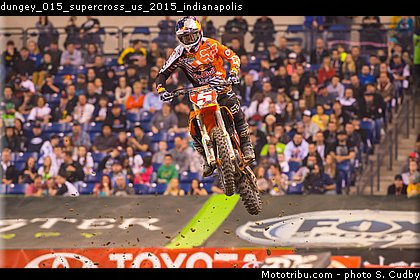 dungey_015_supercross_us_2015_indianapolis.jpg