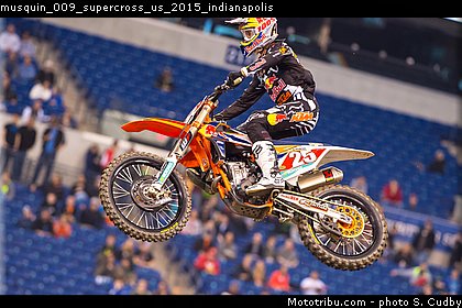musquin_009_supercross_us_2015_indianapolis.jpg