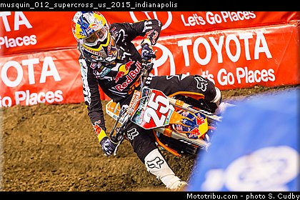 musquin_012_supercross_us_2015_indianapolis.jpg
