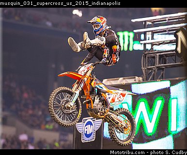 musquin_031_supercross_us_2015_indianapolis.jpg
