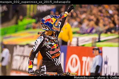 musquin_032_supercross_us_2015_indianapolis.jpg