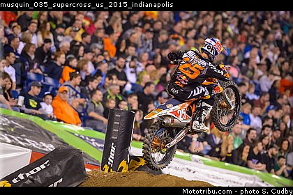 musquin_035_supercross_us_2015_indianapolis.jpg