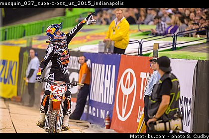 musquin_037_supercross_us_2015_indianapolis.jpg
