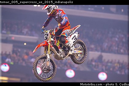 tomac_005_supercross_us_2015_indianapolis.jpg