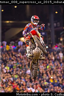 tomac_008_supercross_us_2015_indianapolis.jpg