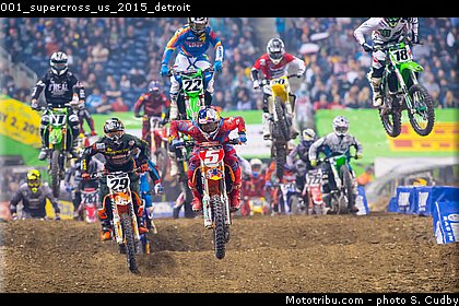 001_supercross_us_2015_detroit.jpg