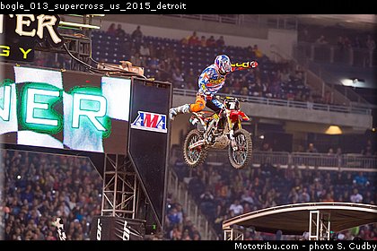 bogle_013_supercross_us_2015_detroit.jpg