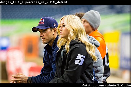 dungey_004_supercross_us_2015_detroit.jpg