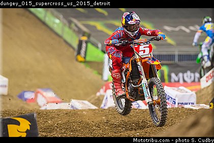 dungey_015_supercross_us_2015_detroit.jpg