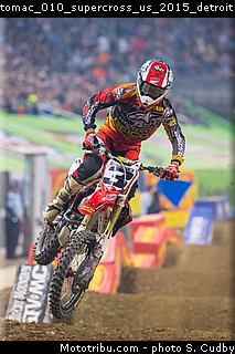 tomac_010_supercross_us_2015_detroit.jpg