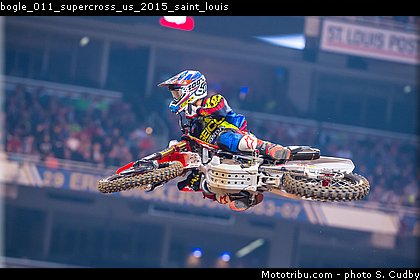 bogle_011_supercross_us_2015_saint_louis.jpg