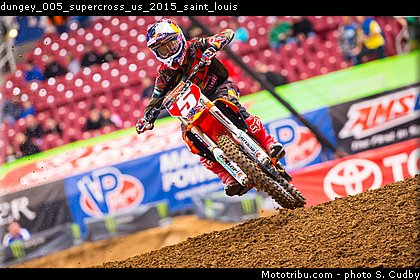 dungey_005_supercross_us_2015_saint_louis.jpg
