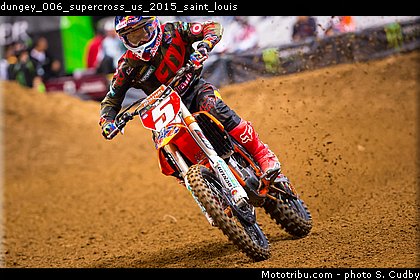 dungey_006_supercross_us_2015_saint_louis.jpg