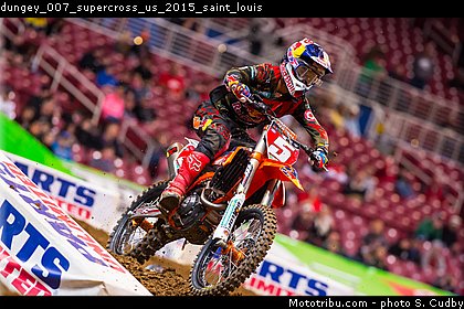 dungey_007_supercross_us_2015_saint_louis.jpg