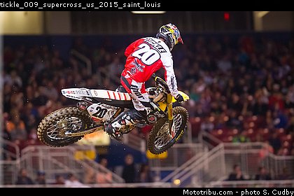 tickle_009_supercross_us_2015_saint_louis.jpg