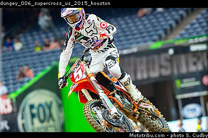 dungey_006_supercross_us_2015_houston.jpg