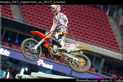 dungey_007_supercross_us_2015_houston.jpg