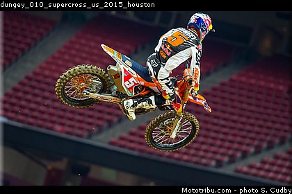 dungey_010_supercross_us_2015_houston.jpg