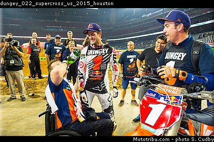 dungey_022_supercross_us_2015_houston.jpg