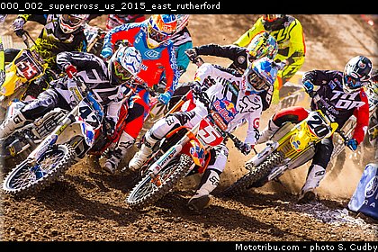 000_002_supercross_us_2015_east_rutherford.jpg