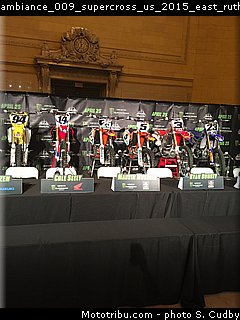 ambiance_009_supercross_us_2015_east_rutherford.jpg