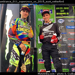 ambiance_011_supercross_us_2015_east_rutherford.jpg
