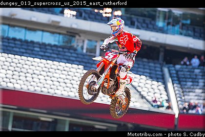 dungey_013_supercross_us_2015_east_rutherford.jpg