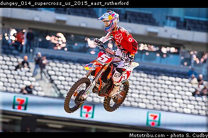dungey_014_supercross_us_2015_east_rutherford.jpg
