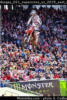dungey_021_supercross_us_2015_east_rutherford.jpg