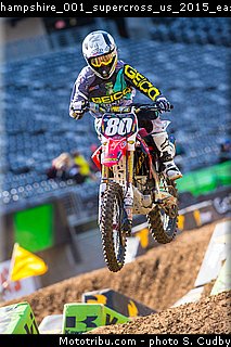 hampshire_001_supercross_us_2015_east_rutherford.jpg