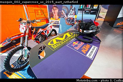 musquin_002_supercross_us_2015_east_rutherford.jpg