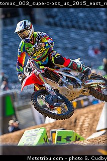 tomac_003_supercross_us_2015_east_rutherford.jpg