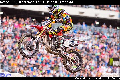 tomac_008_supercross_us_2015_east_rutherford.jpg