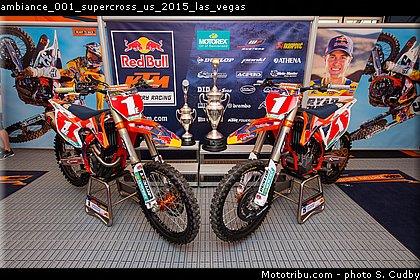 ambiance_001_supercross_us_2015_las_vegas.jpg