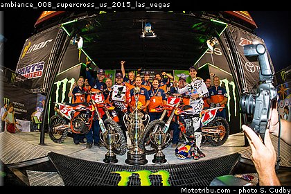 ambiance_008_supercross_us_2015_las_vegas.jpg