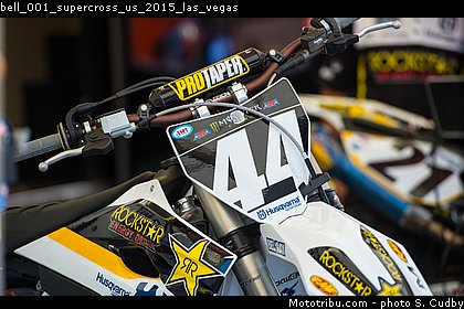 bell_001_supercross_us_2015_las_vegas.jpg
