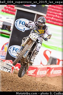 bell_004_supercross_us_2015_las_vegas.jpg