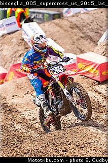 bisceglia_005_supercross_us_2015_las_vegas.jpg