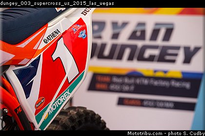 dungey_003_supercross_us_2015_las_vegas.jpg