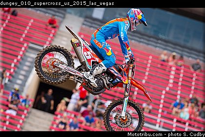 dungey_010_supercross_us_2015_las_vegas.jpg