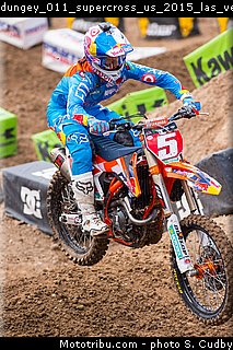 dungey_011_supercross_us_2015_las_vegas.jpg