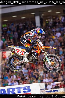 dungey_028_supercross_us_2015_las_vegas.jpg