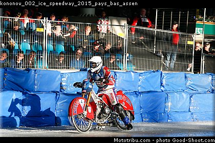 kononov_002_ice_speedway_2015_pays_bas_assen.jpg