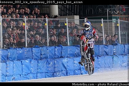 konovov_002_ice_speedway_2015_pays_bas_assen.jpg