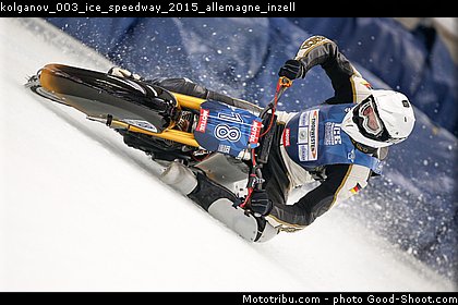 kolganov_003_ice_speedway_2015_allemagne_inzell.jpg