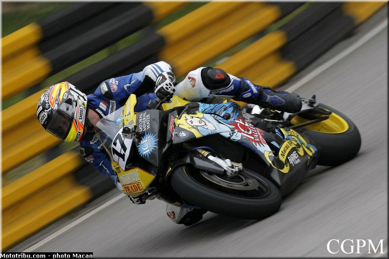 andrews_002_macao_2012