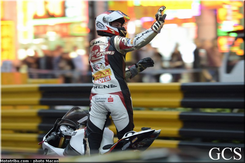 grams_003_macao_2012
