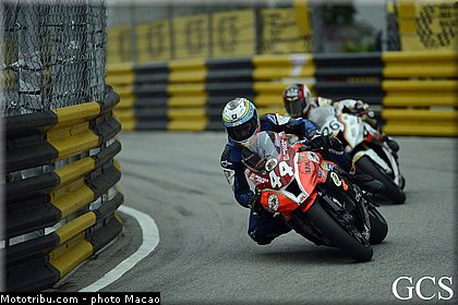 hamilton_002_macao_2012.jpg