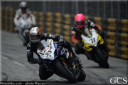 kneen_001_macao_2012.jpg
