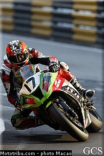 caetano_008_gp_macau_2013.jpg